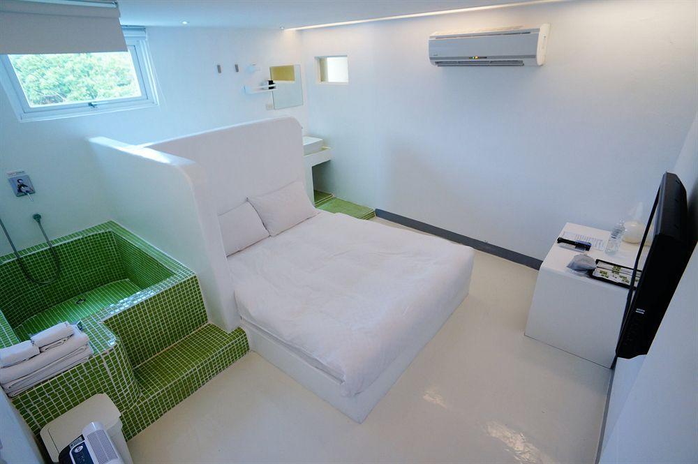 Kenting The House Bed & Breakfast Shanjiao Exterior foto